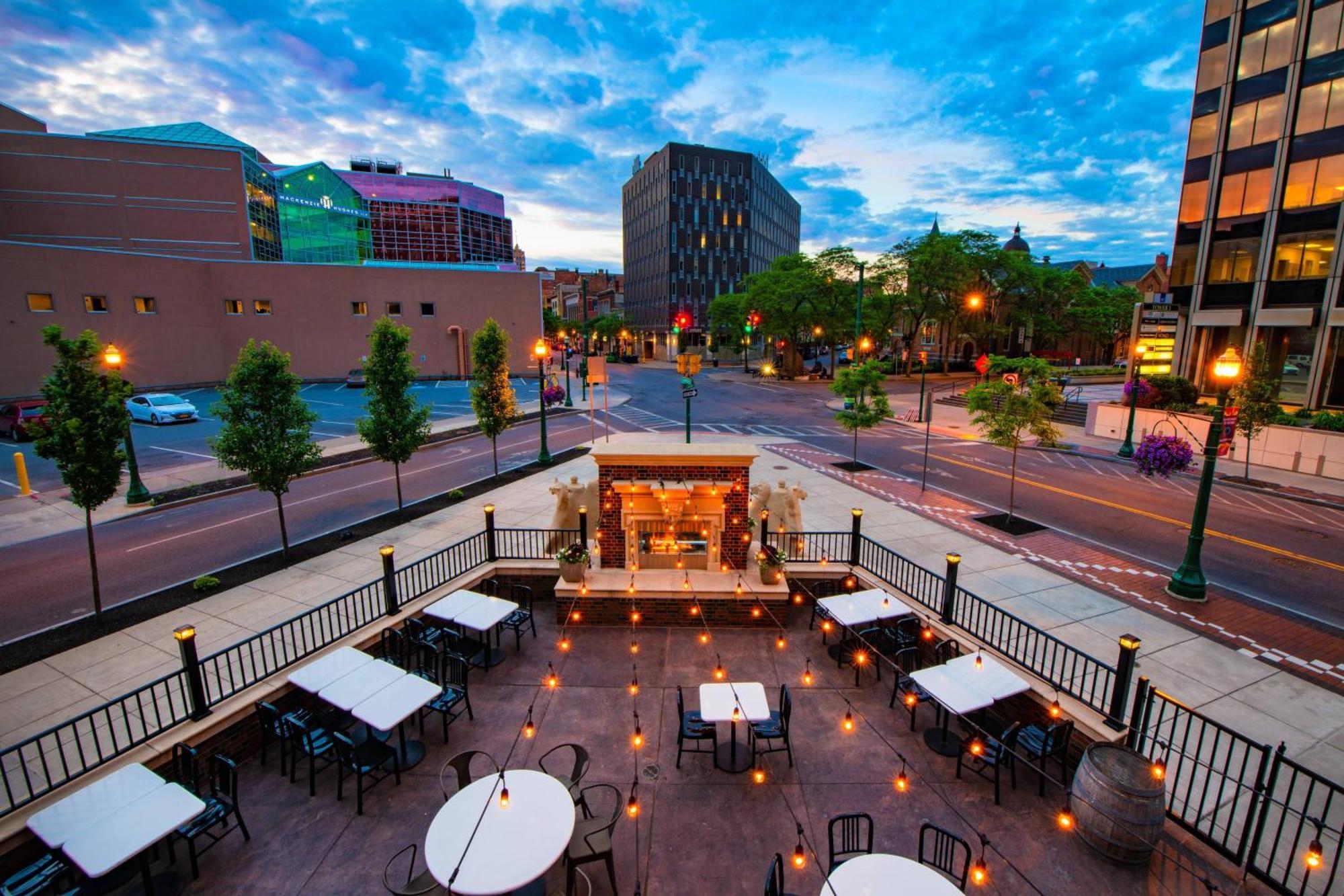 Marriott Syracuse Downtown Hotel Kültér fotó